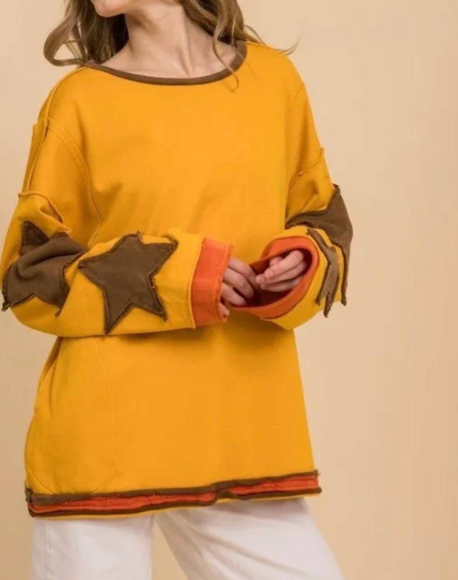 Blue Velvet - Star Patched Long Sleeve Pullover With Side Pockets