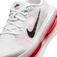 Nike - Men's Vomero Premium Shoes