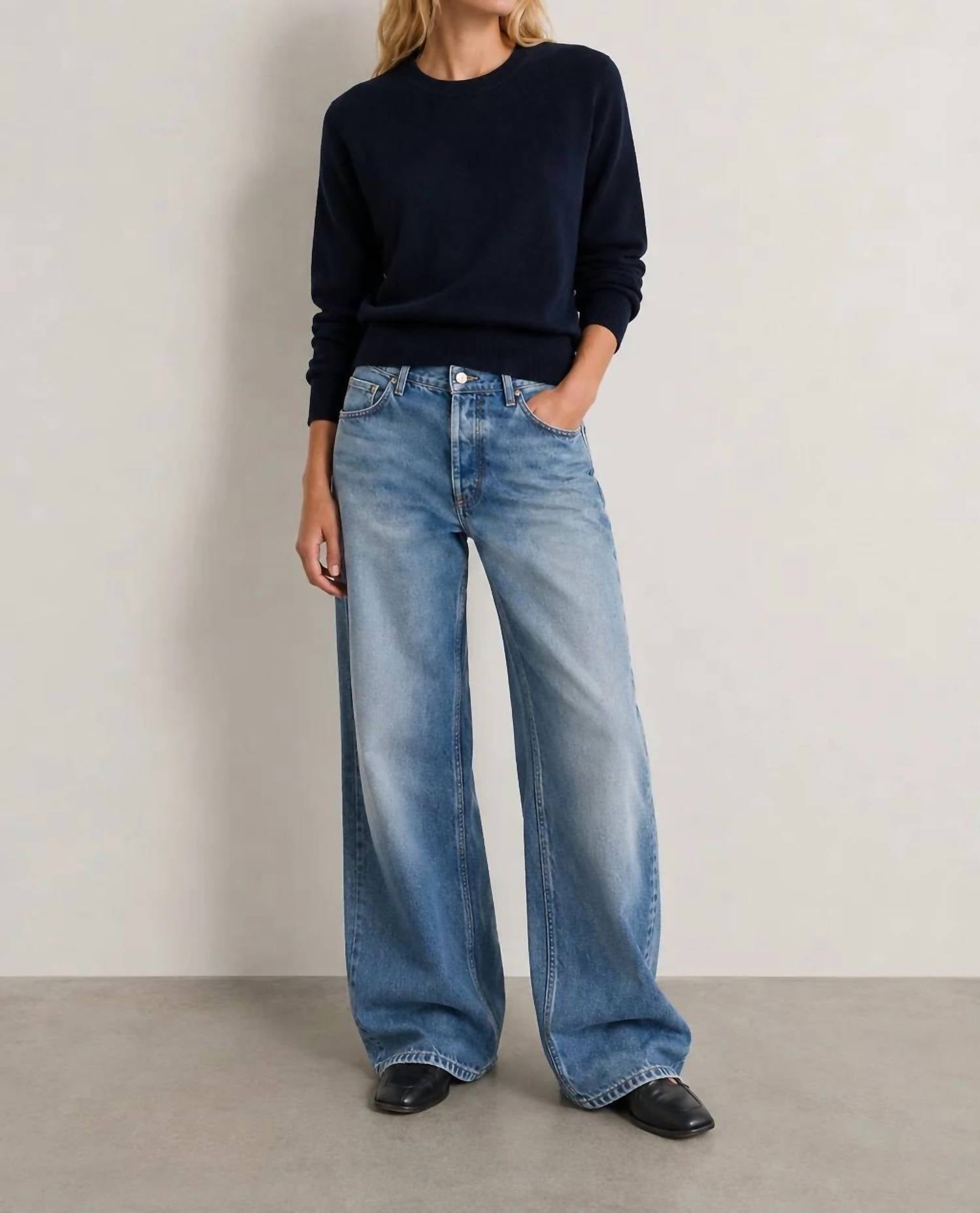 Allude - Long Sleeve Crew Neck Sweater