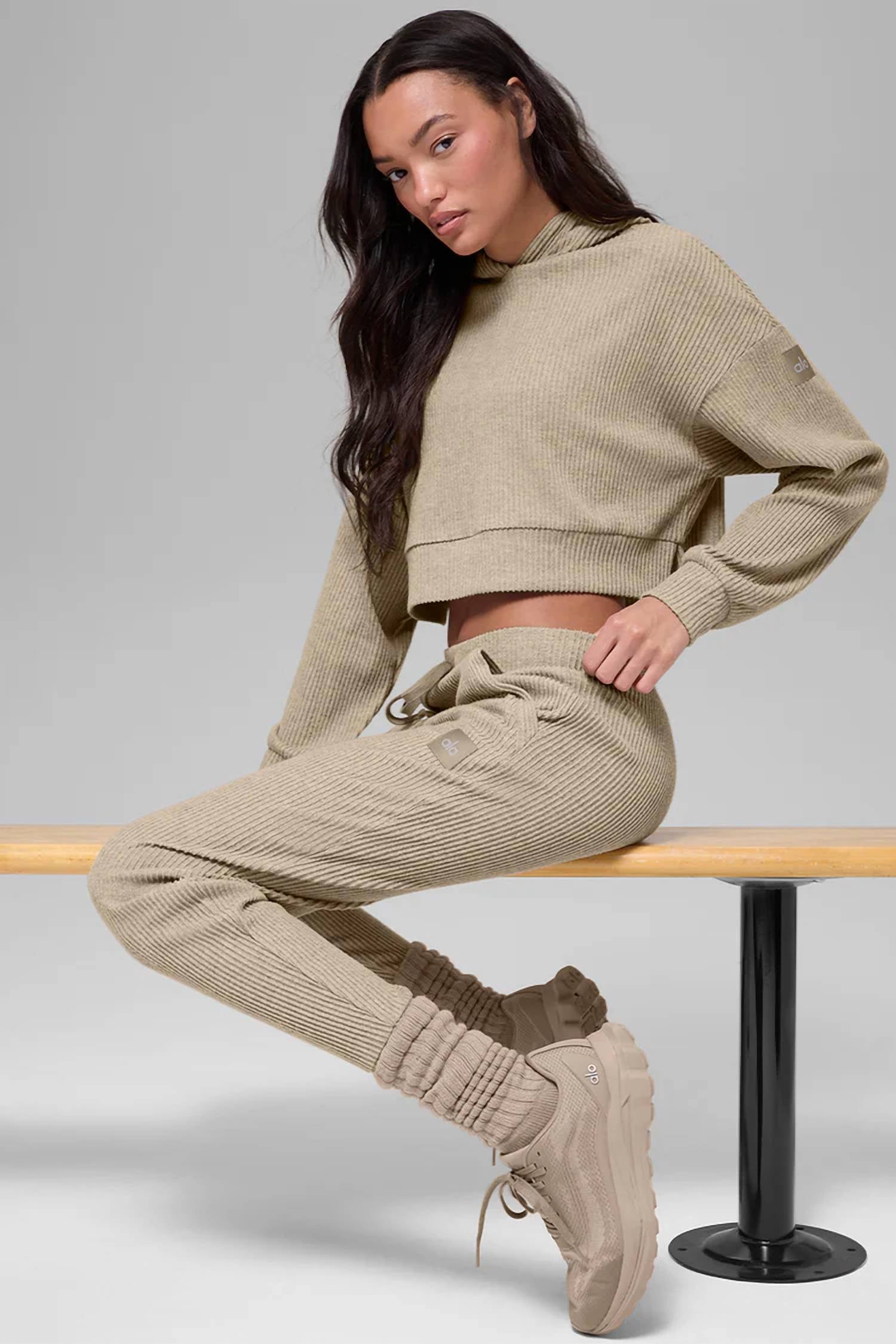 Alo Yoga - Muse Hoodie