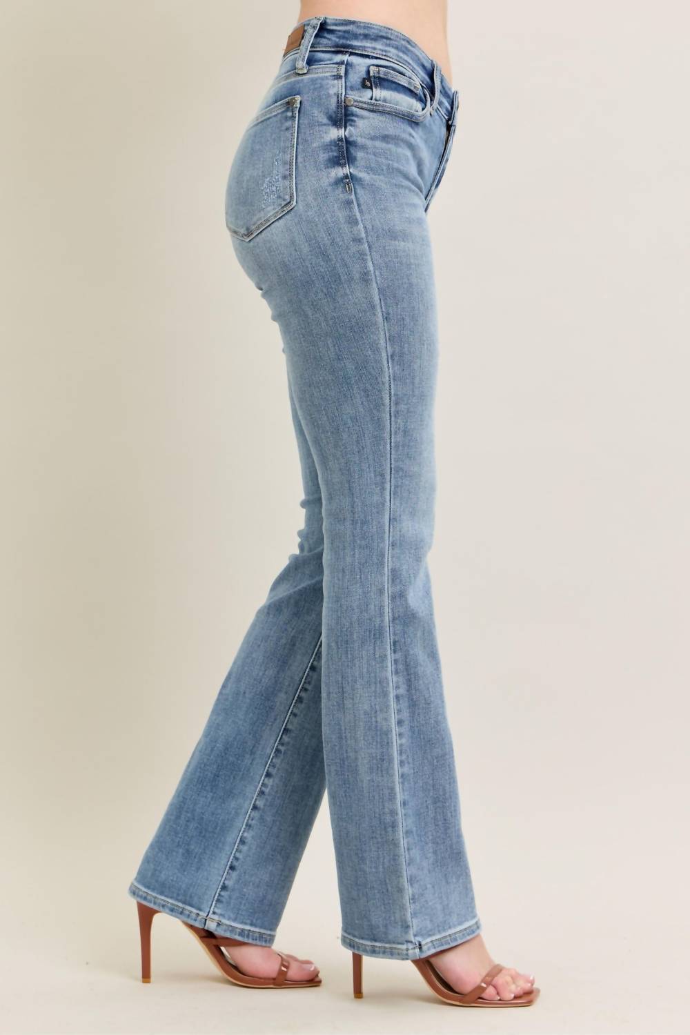 Judy Blue - Core Mid-rise Bootcut Jeans