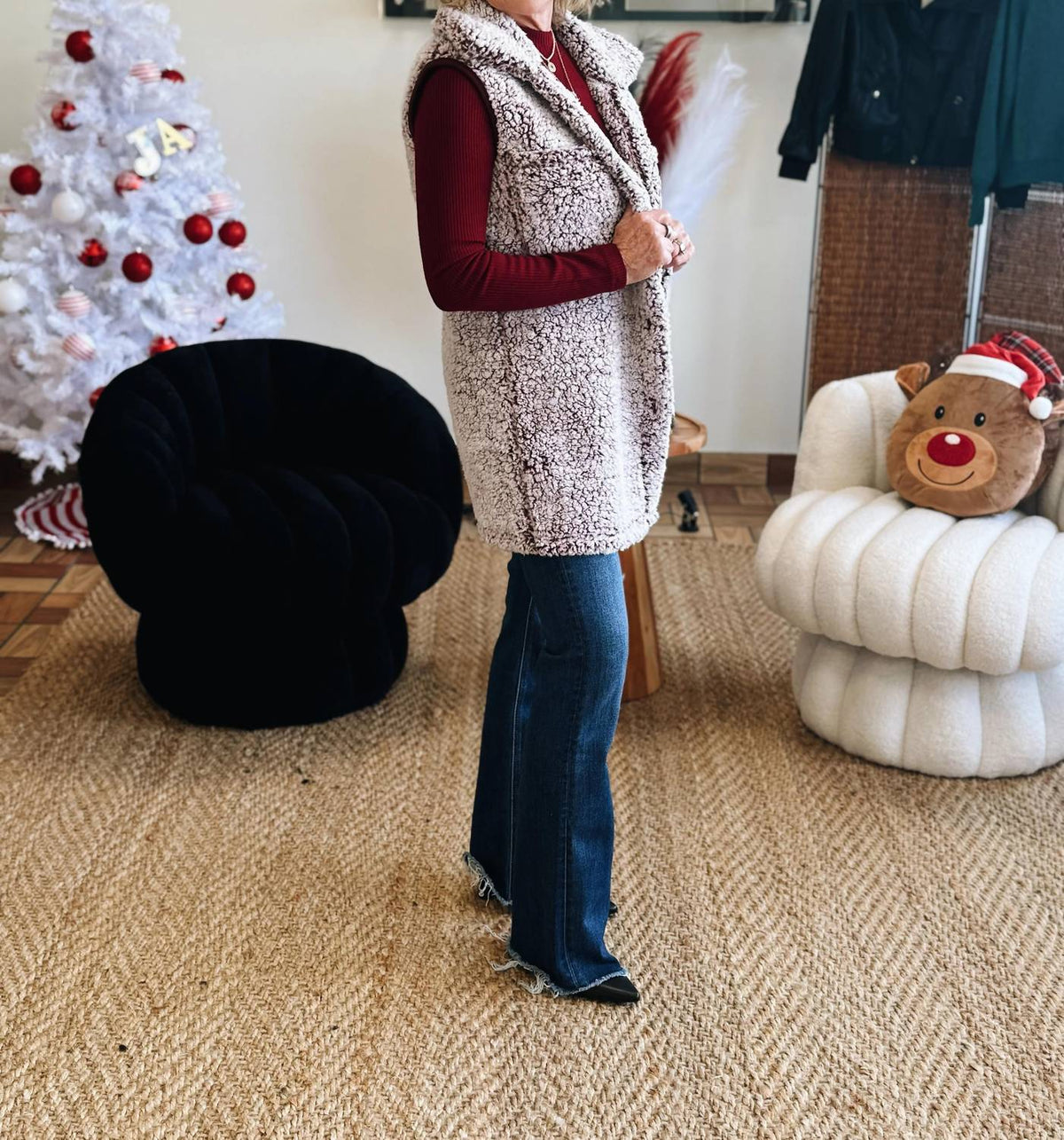 Masyal - The Soft Momentum Longline Sherpa Vest