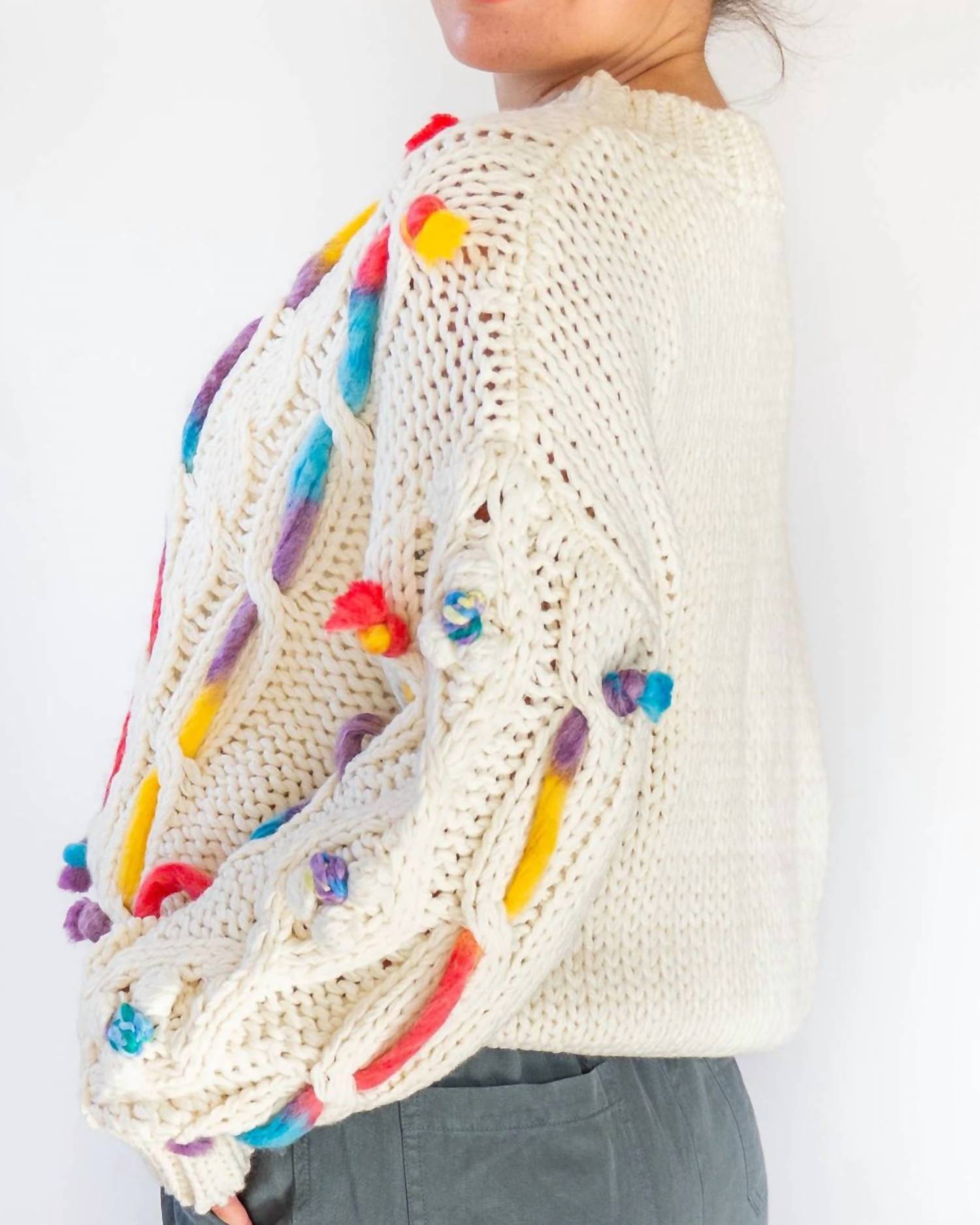 Urban Daizy - Entangled Cable Knit Sweater