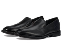 Clarks Men's Un Hugh Step Shoe in black leather - men's loafer - detail view
