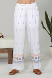 Paparazzi - Linen Blend Embroidered Crop Pant