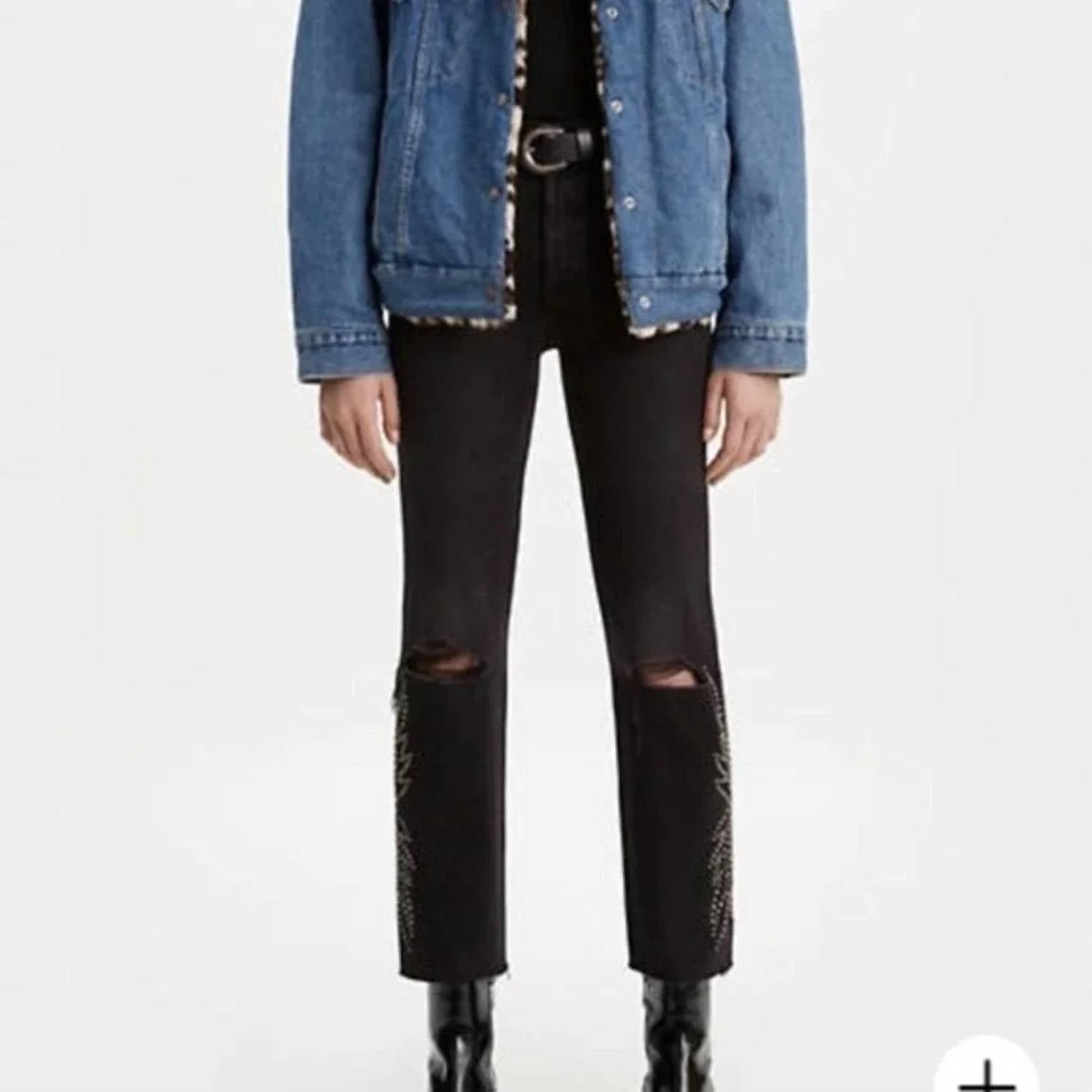 Levi'S - Women's 501 Original Cropped Studded Jeans