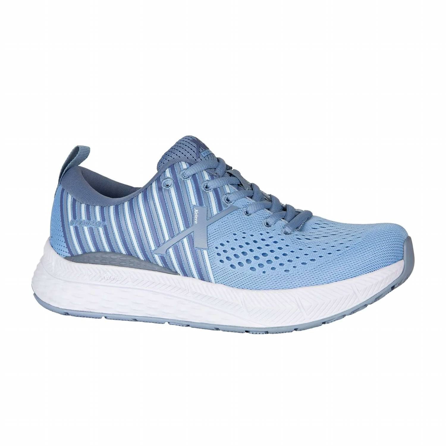 Xelero - Women's Steadfast Running Shoes