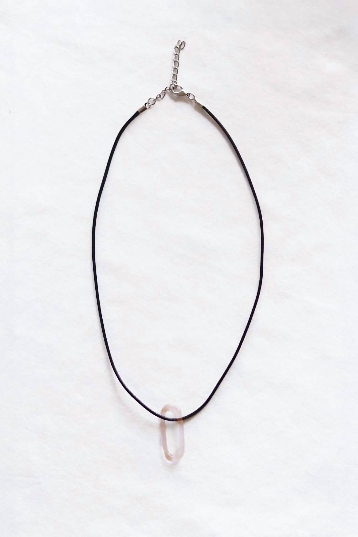 Jane D'Arensbourg - Women's Glass Oval Necklace