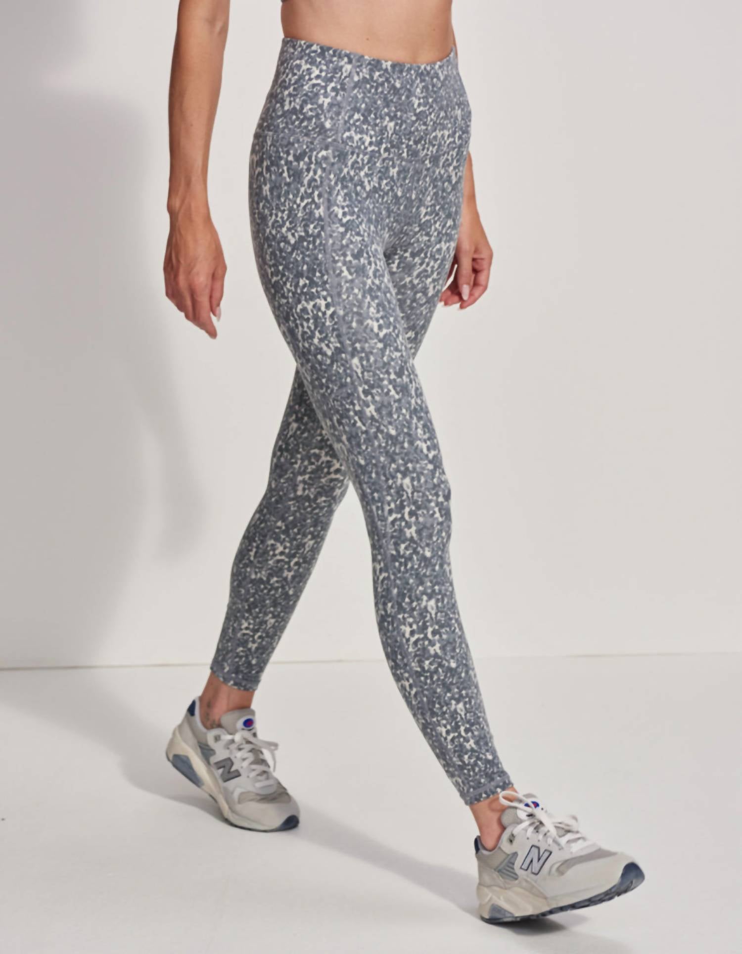 Varley - Move Pocket High Legging 25"