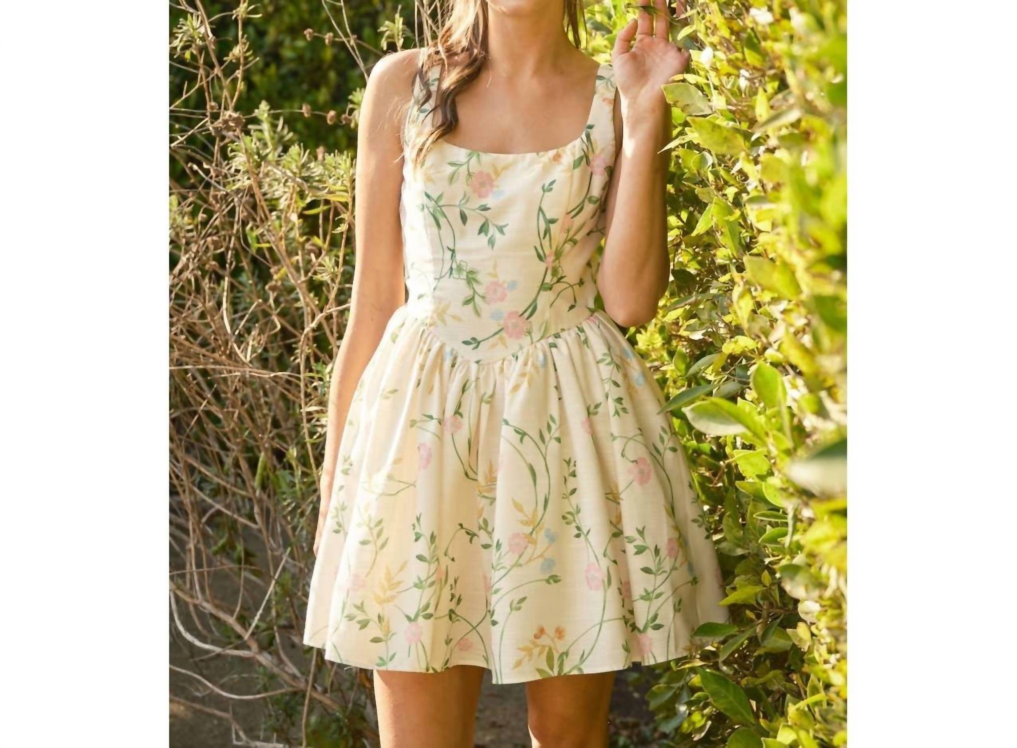 Ina Fashion - Adeline Flare Mini Dress