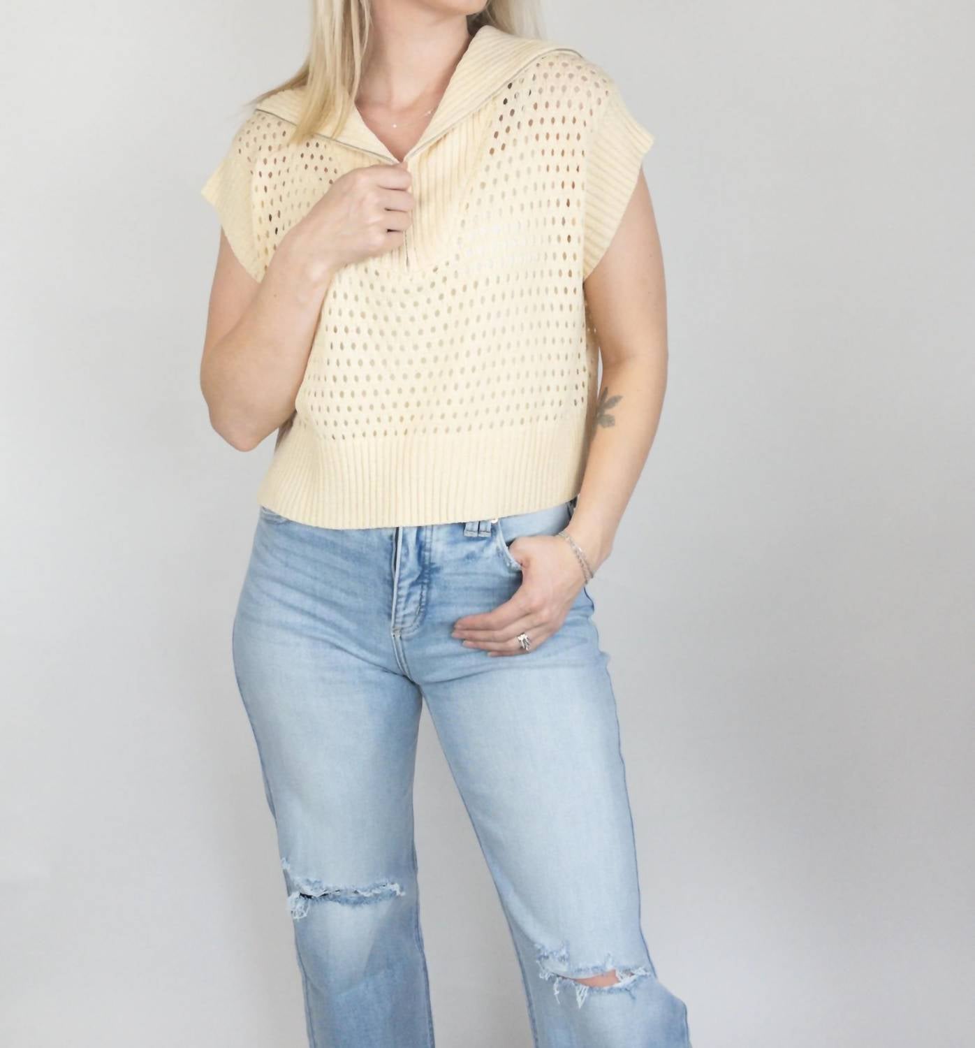 Mystree - Fishnet Zip-up Sweater Top