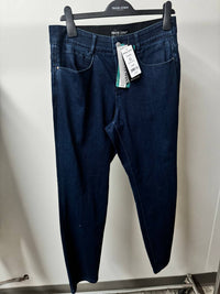 Frank Lyman - Slim Ankle Length Jeans