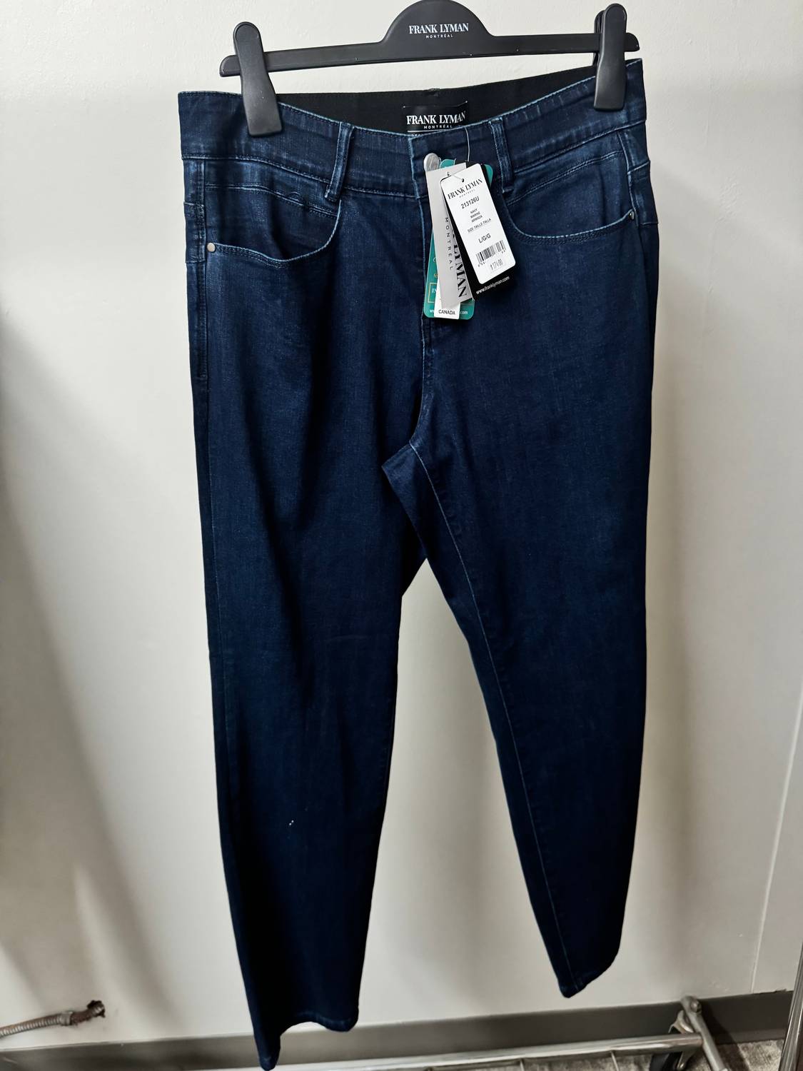 Frank Lyman - Slim Ankle Length Jeans