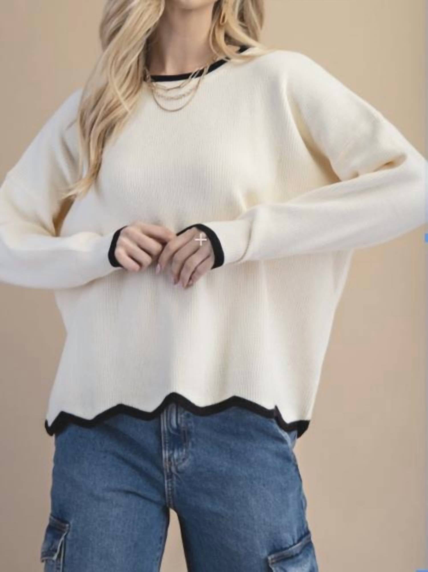 Gigio - Wavy Hem Sweater