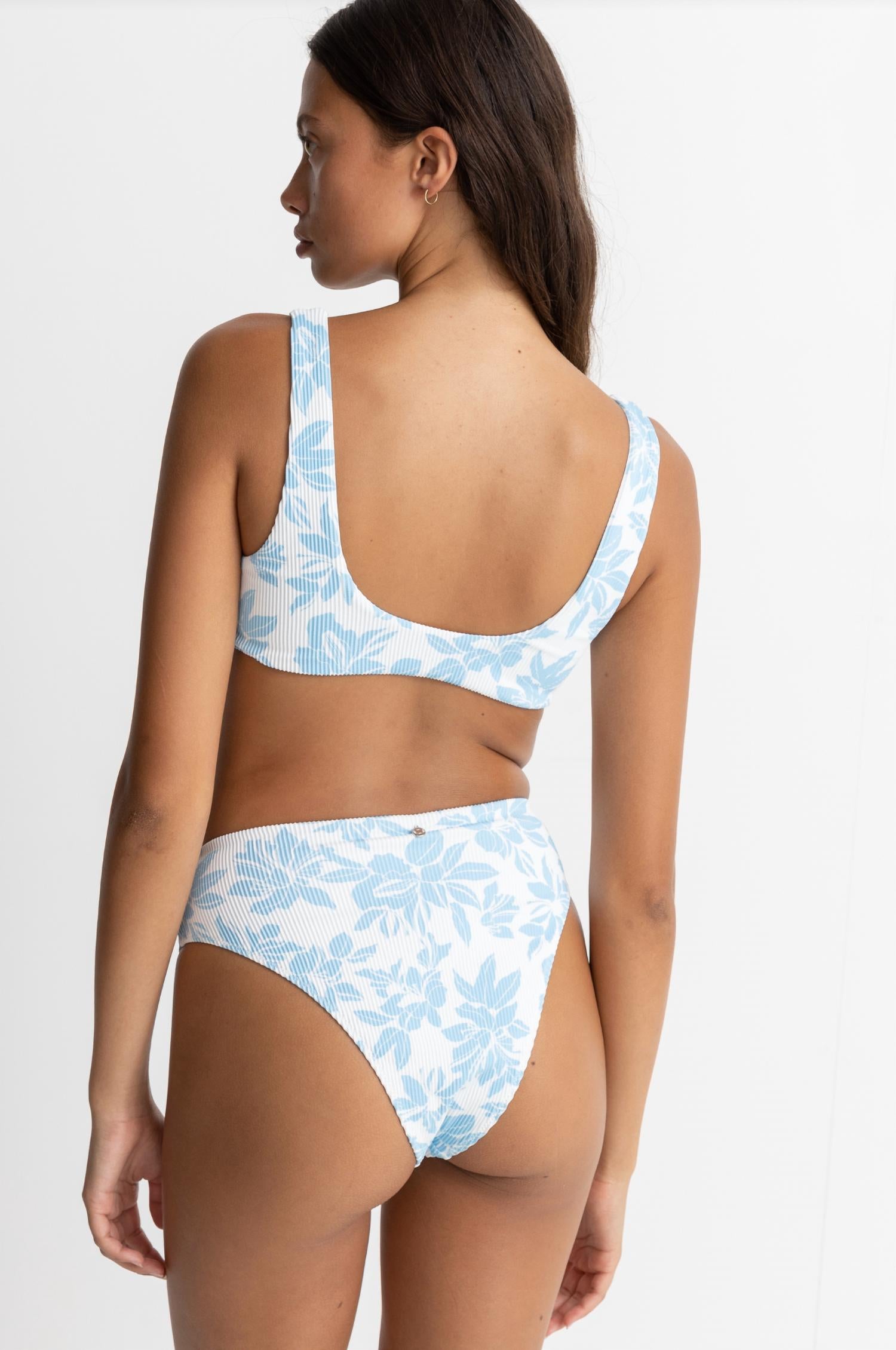 Rhythm. - Grace Floral Twist Front Top