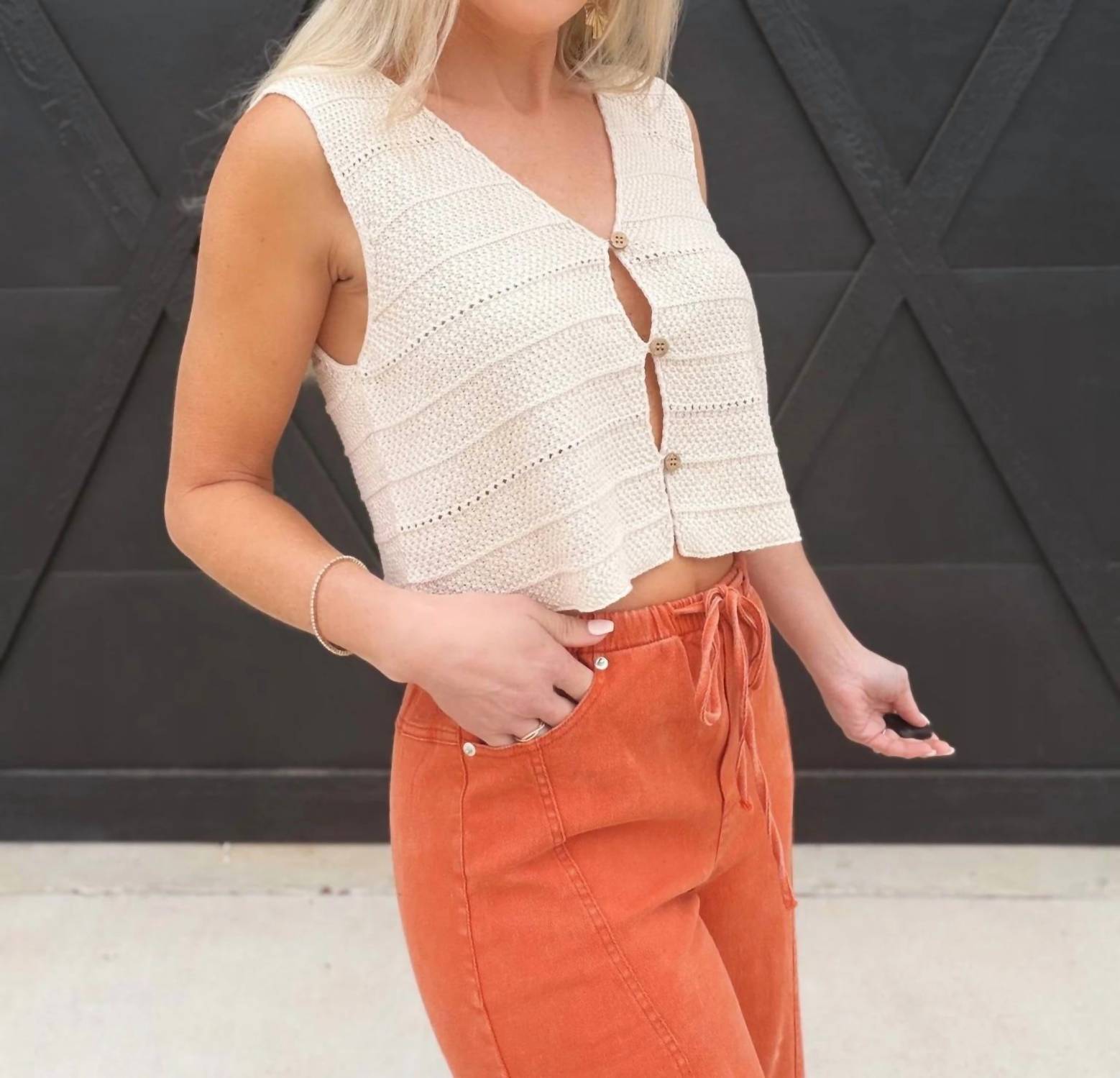 Hyfve - V Neck Textured Sleeveless Knit Vest