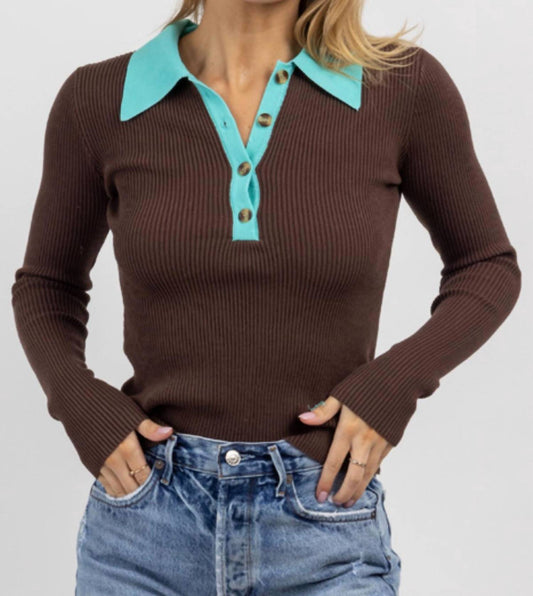 BUTTON COLLARED TOP