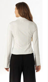 Mila Los Angeles - Long Sleeve Ruched Front Top