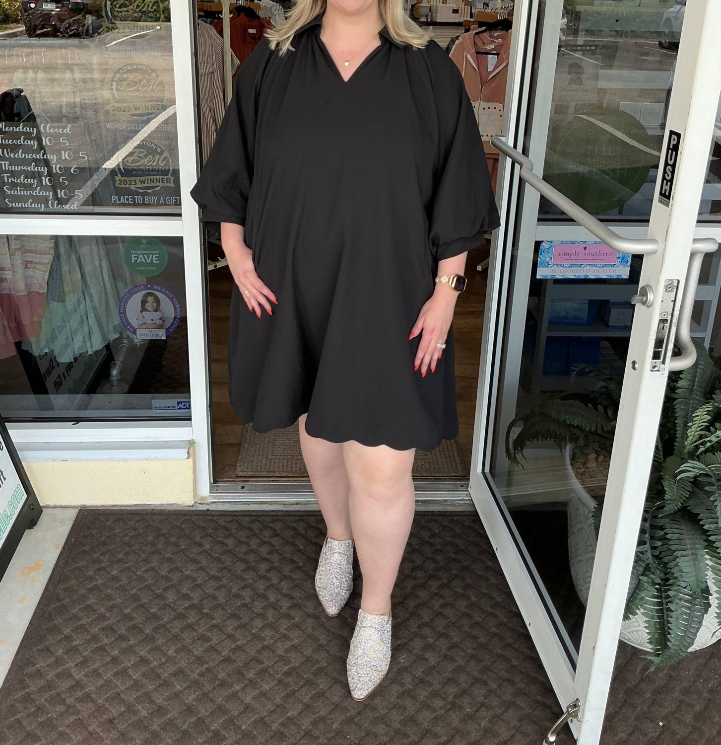 Umgee - A-line Mini Dress With Scallop Hem