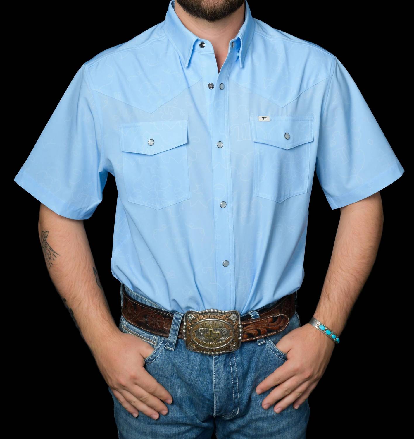 Ferrell Carson Short Sleeve Snap Shirt in light blue - men's shirt - detail view