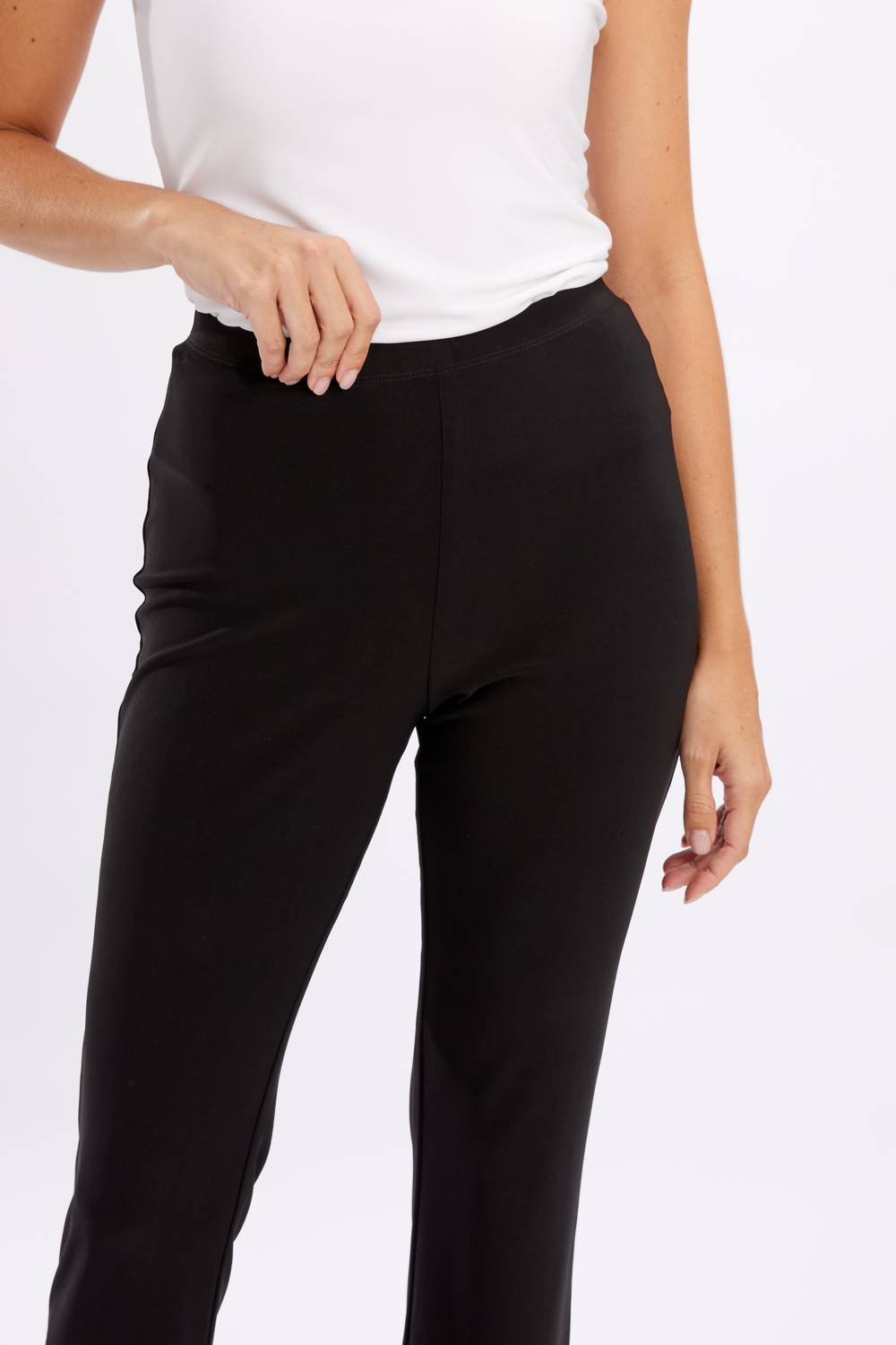 Frank Lyman - Mid-rise Casual Trousers