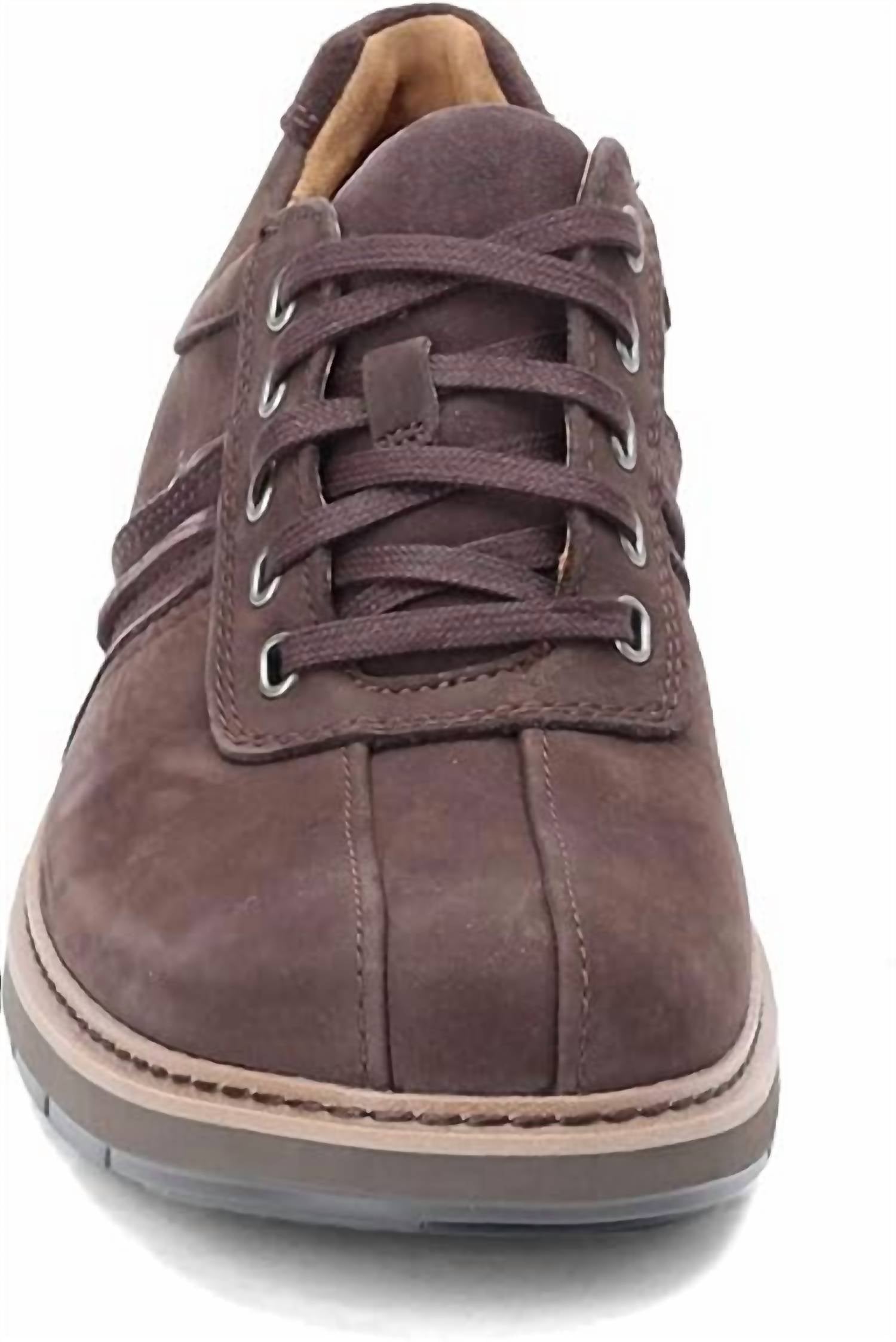 Clarks Men's Unramble Go Sneaker in brown nubuck - men's sneaker - detail view