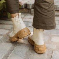 Sorel - Women's Ona Ave Boot