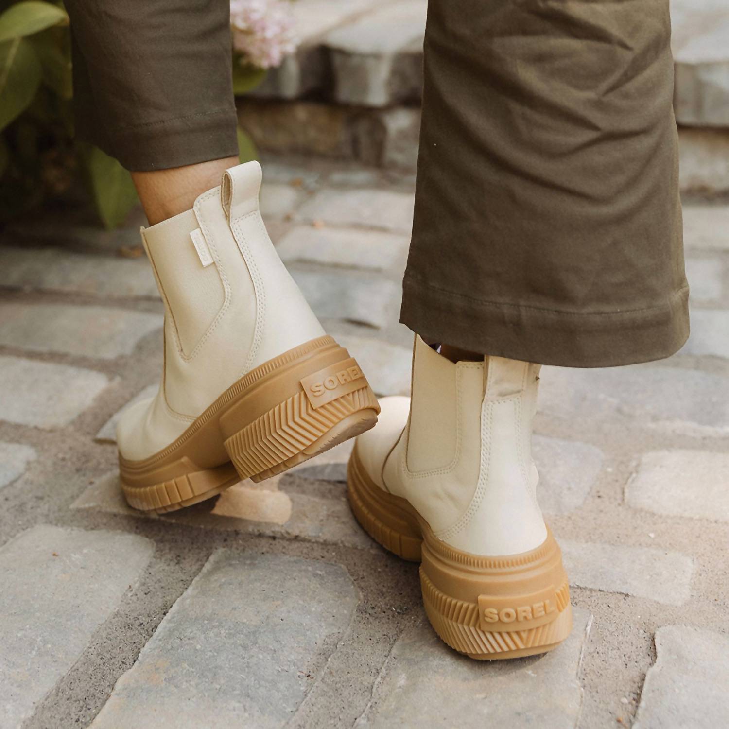 Sorel - Women's Ona Ave Boot