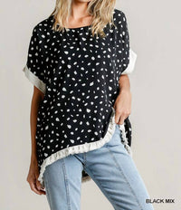 Umgee - Dalmatian Frayed Hem Top