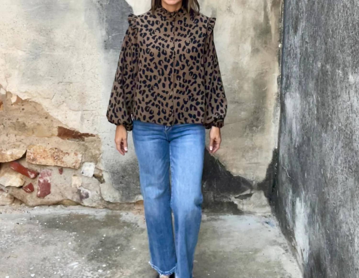 Anniewear - Andi High Neck Top