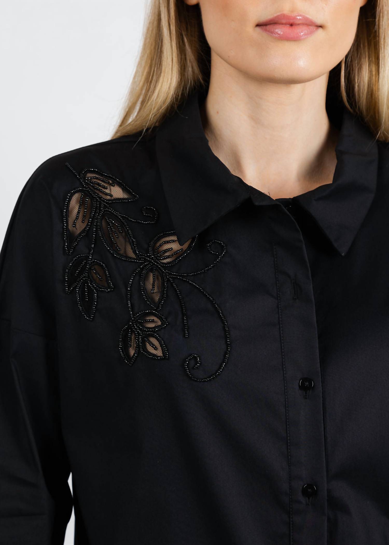 Leo & Ugo - Beaded Flower Button Down Shirt