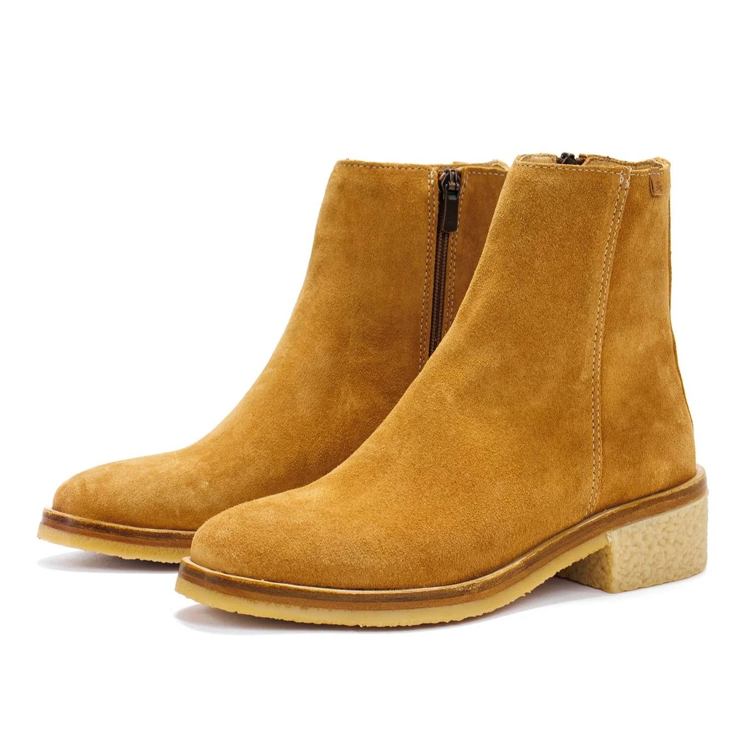 El Naturalista - Women's Irati Block Heel Ankle Boot