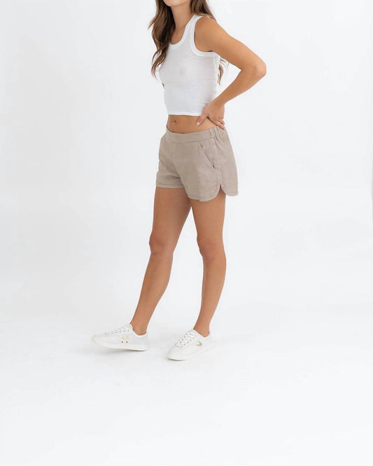 Level99 - Helen Short