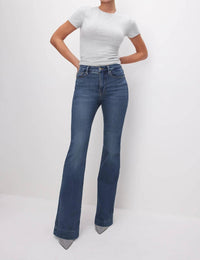 Good American - Good Legs Flare Jeans