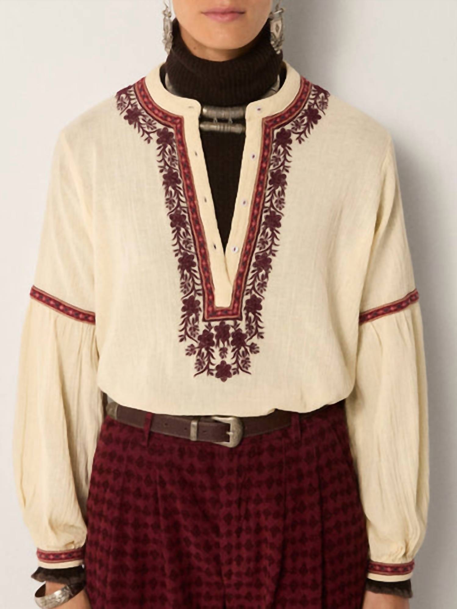 Maison Hotel Bruna Blouse in bordeuax - women's blouse
