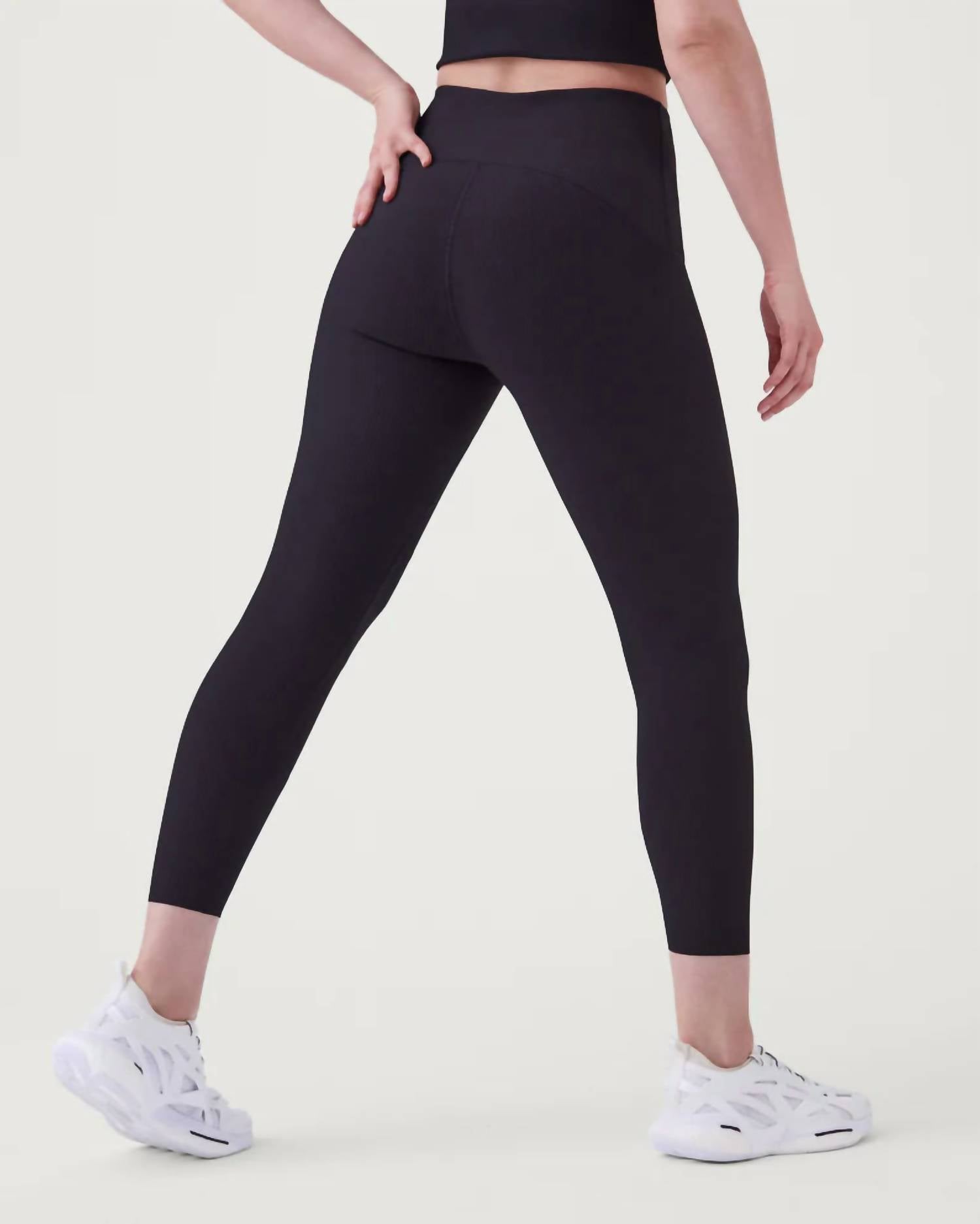 Spanx - Booty Boost Active Contour Rib Leggings