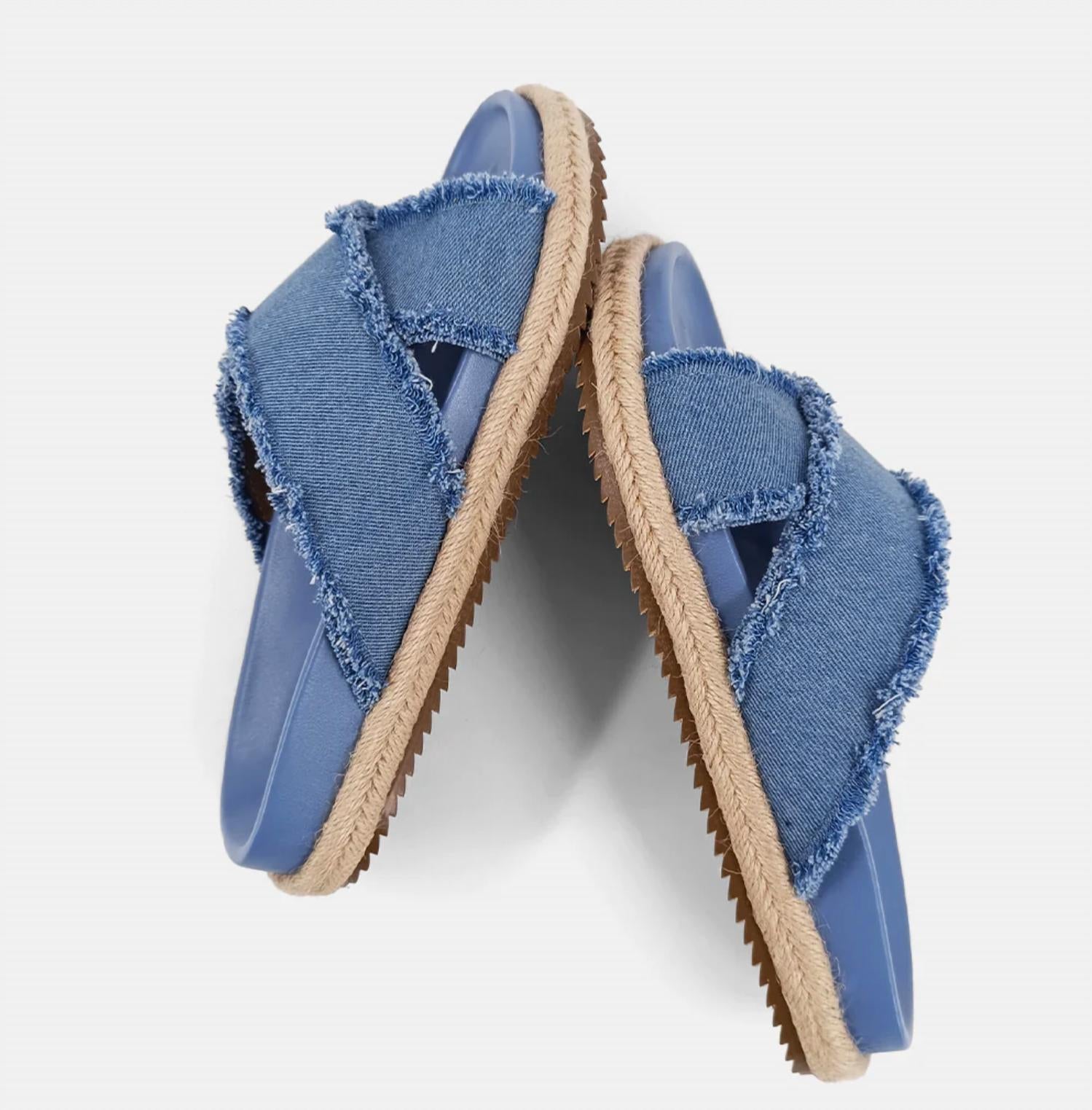 Shu Shop - Women's Courtney Slides