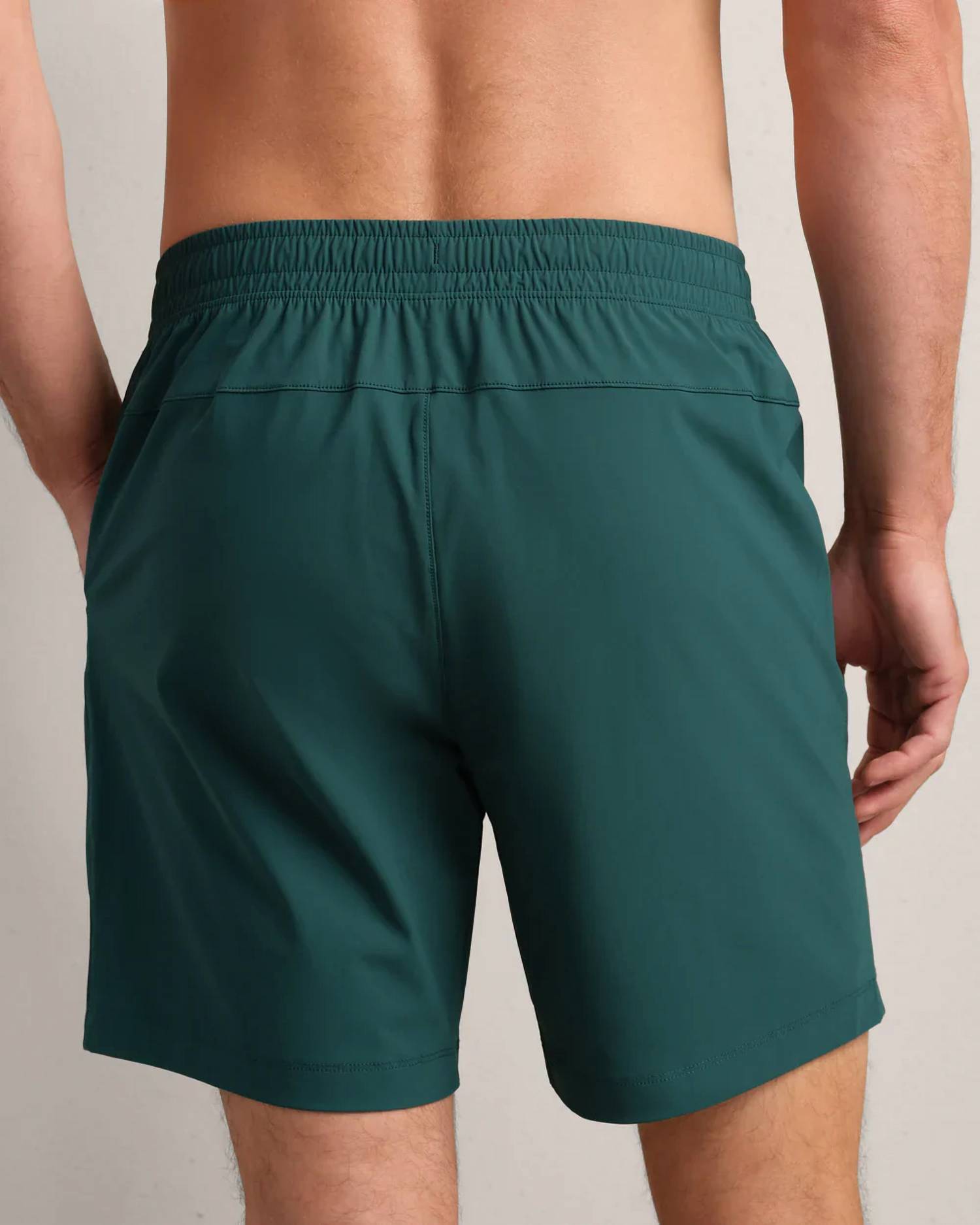 Rhone - Pursuit Short - 7"