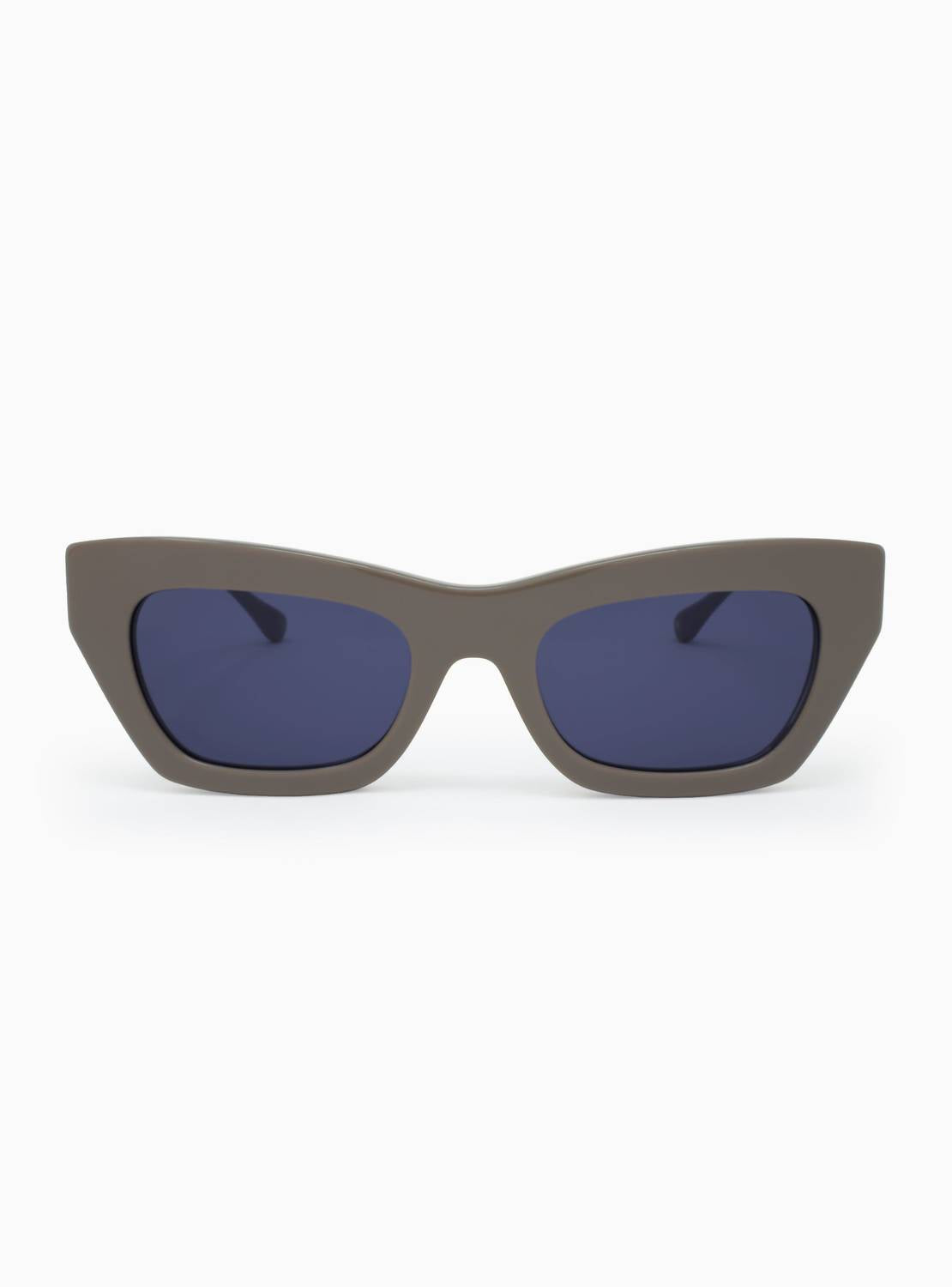 Aperçu Eyewear Women's Claire Rose 10 Sunglasses in tokyo - women's accessory - detail view