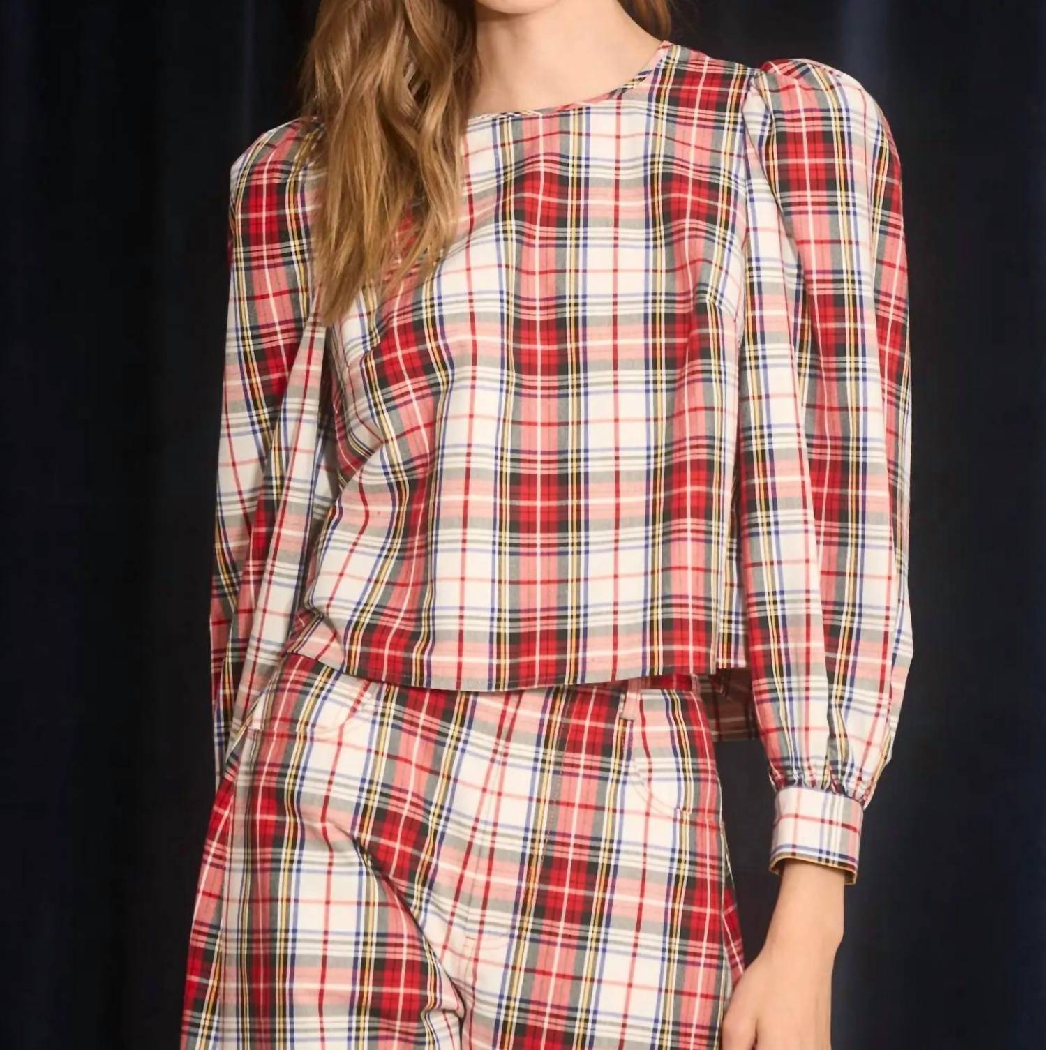 Hunter Bell - Lottie Top