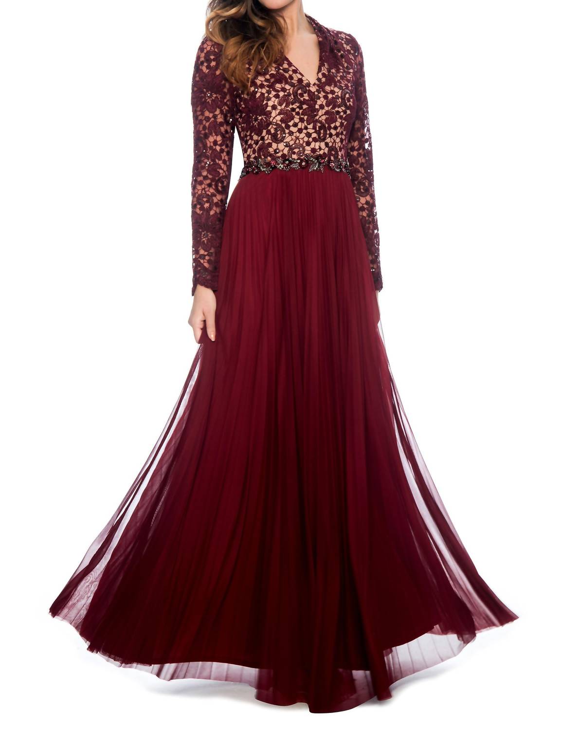 Decode 1.8 - 3/4 Sleeve Lacey Top Gown