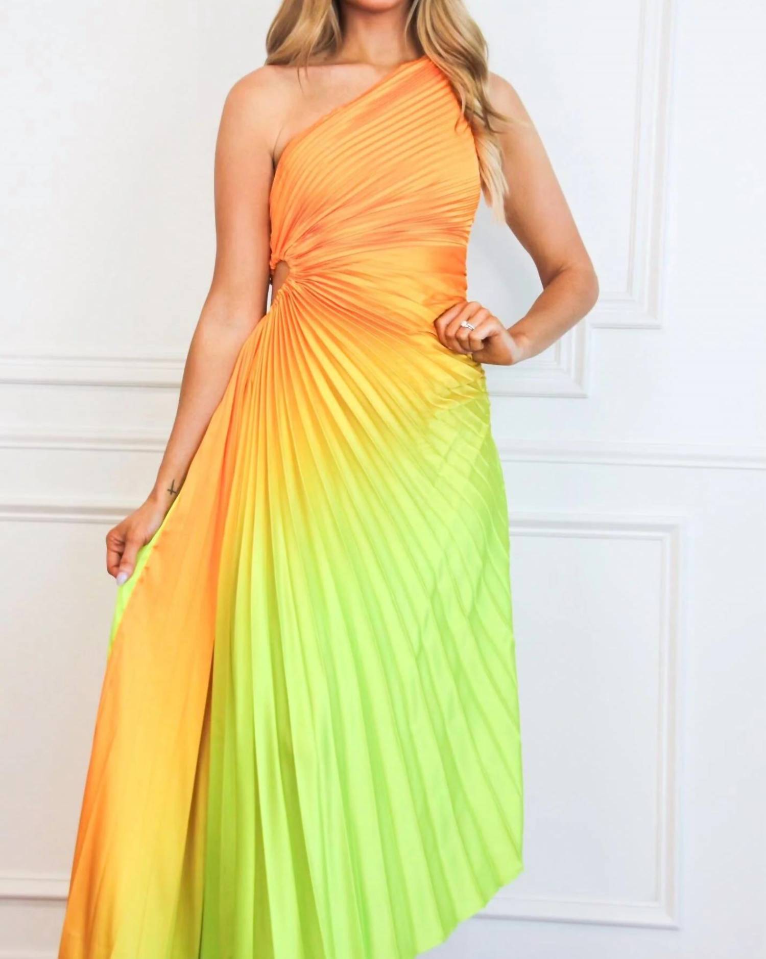 Luxxel - St Tropez Ombre Pleated One Shoulder Maxi Dress