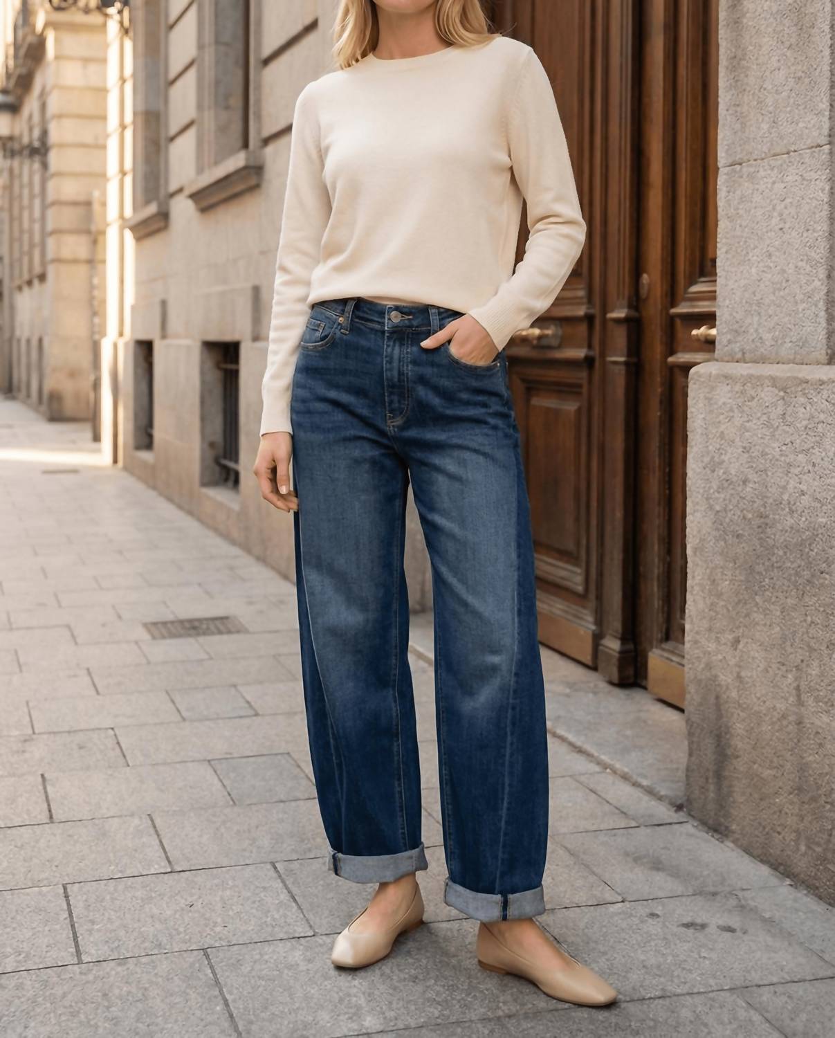 Artemis Vintage - High Rise Relaxed Tapered Barrel Jeans