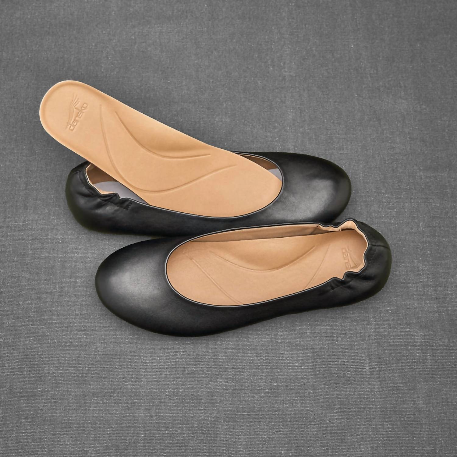 Dansko - Women's Mollie Slip On Flat Shoes