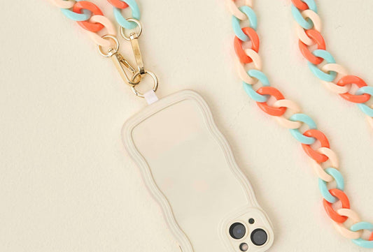 The Darling Effect - Women's Hold The Phone Crossbody Chain