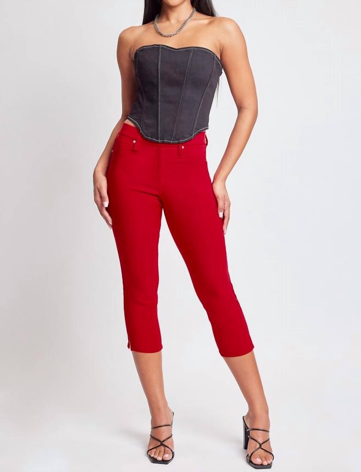 Ymi - Hyperstretch Pull On Capri With Side Slit