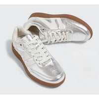 Lucky Step - Women's Lace Up Classic Retro Gum Sole Sneakers