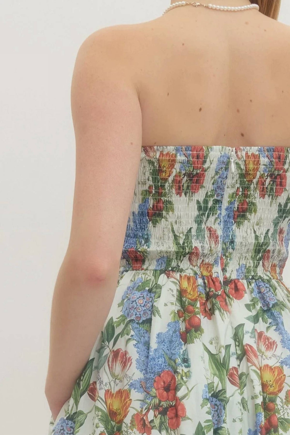 Entro - Floral Strapless Pleated Midi Dress