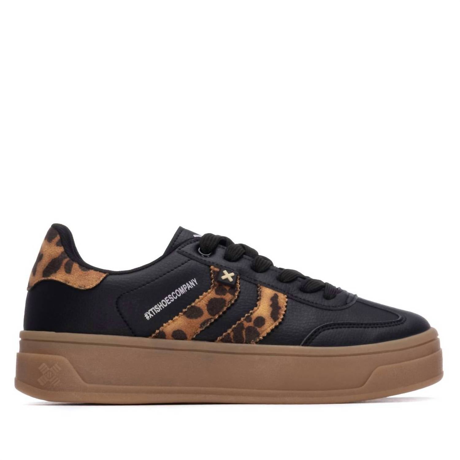 Xti - Women's 144585 Round Toe Sneakers