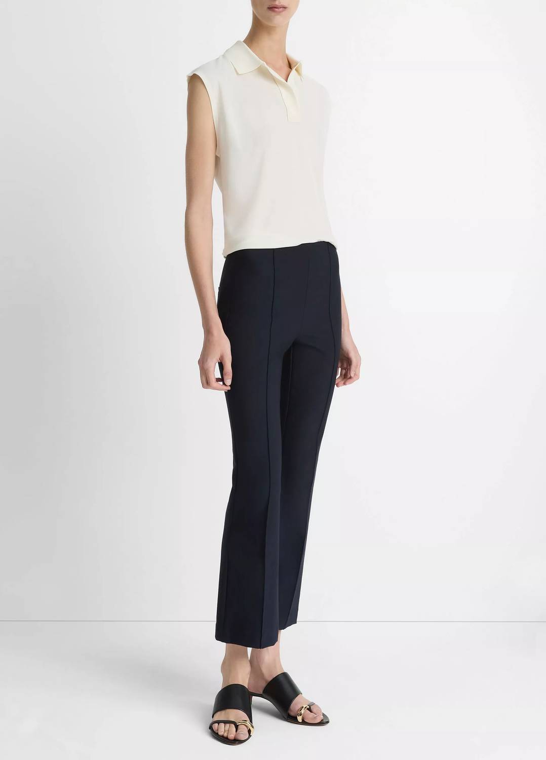 Vince - Mid Rise Pintuck Crop Flare Pant